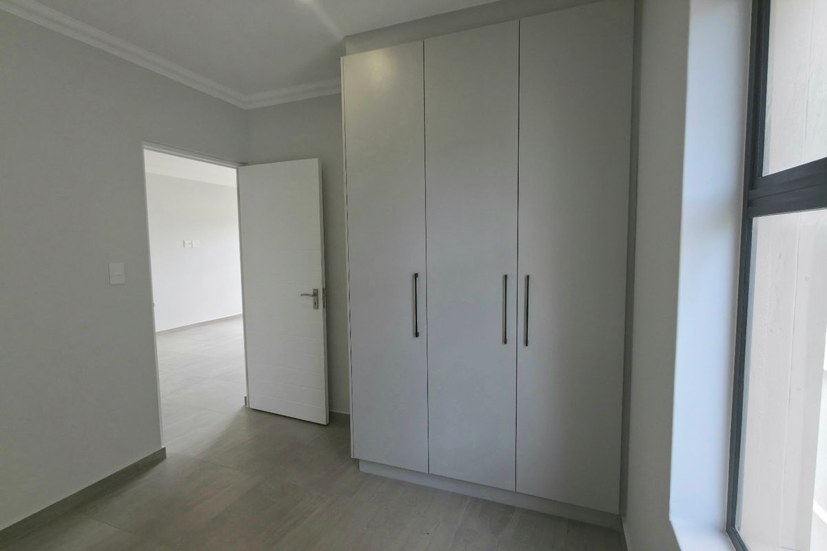 Apartment For Sale In Blouberg - Photo 3