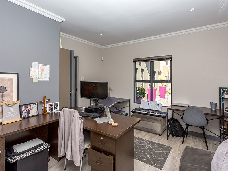 House For Sale In Blouberg - Photo 6