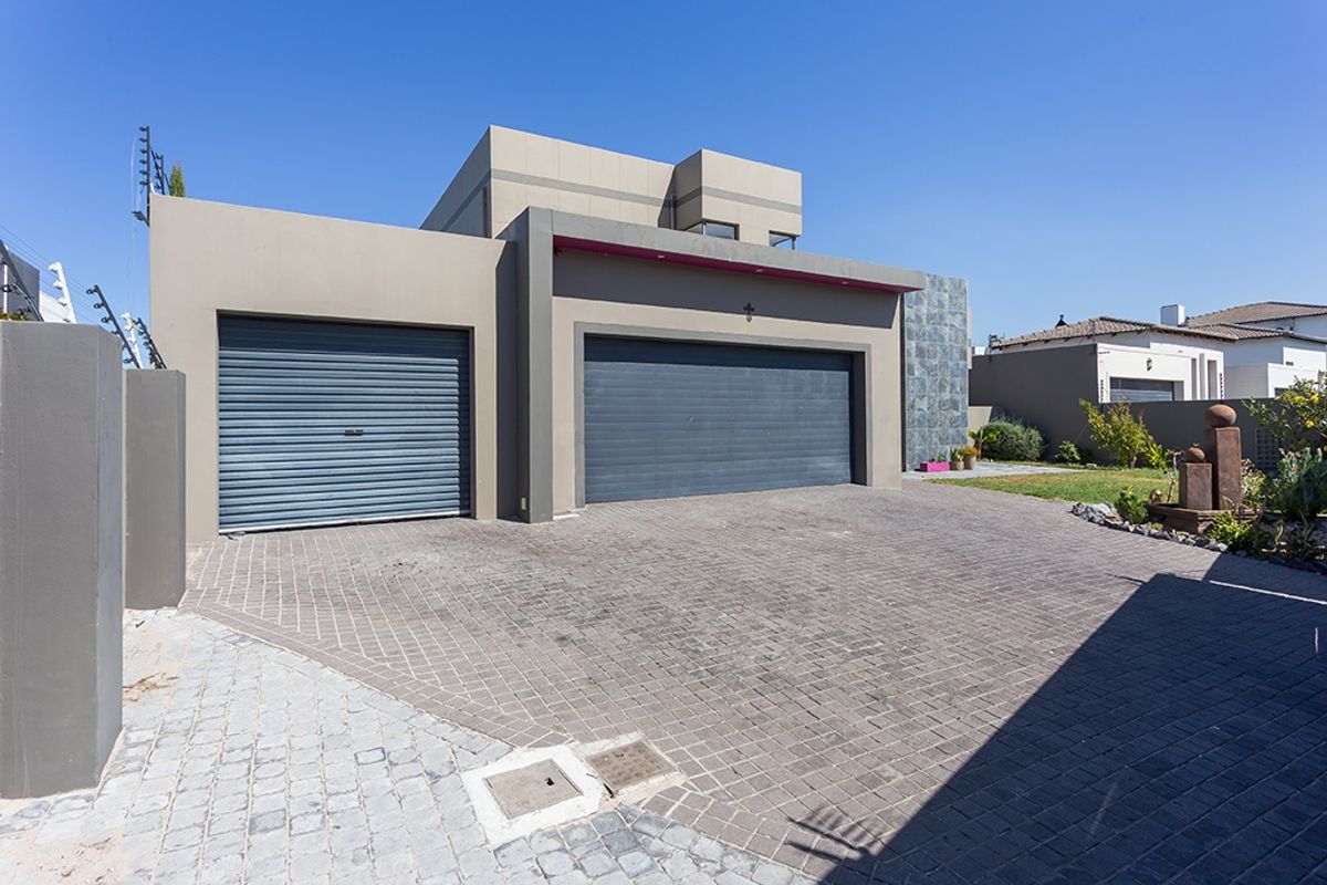 House For Sale In Blouberg - Photo 4