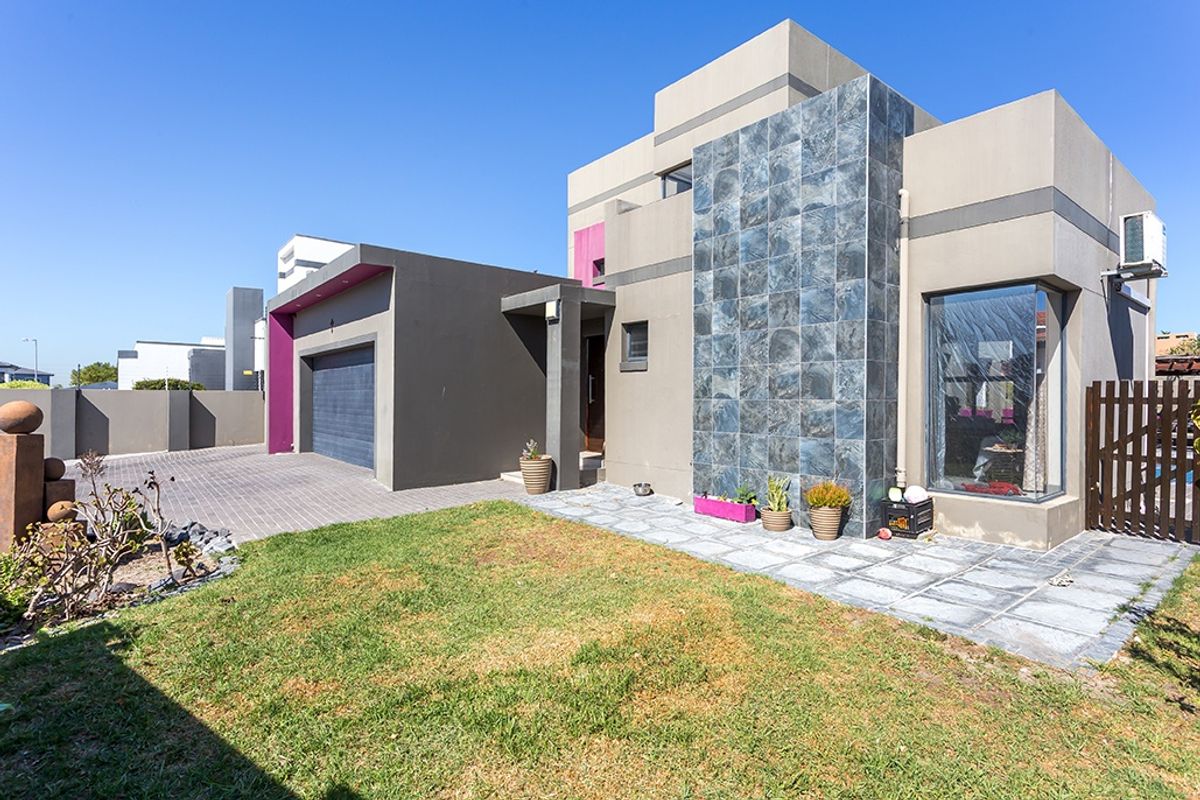 House For Sale In Blouberg - Photo 5