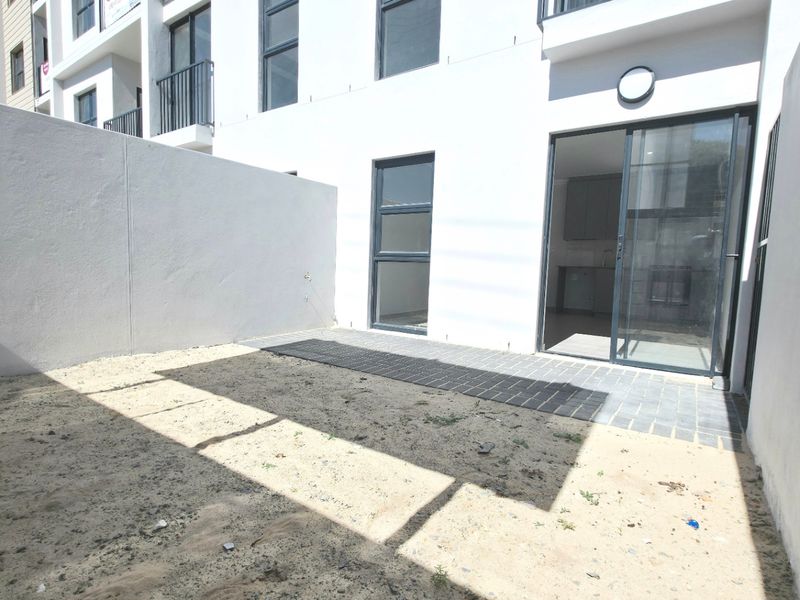 Apartment For Sale In Blouberg - Photo 2
