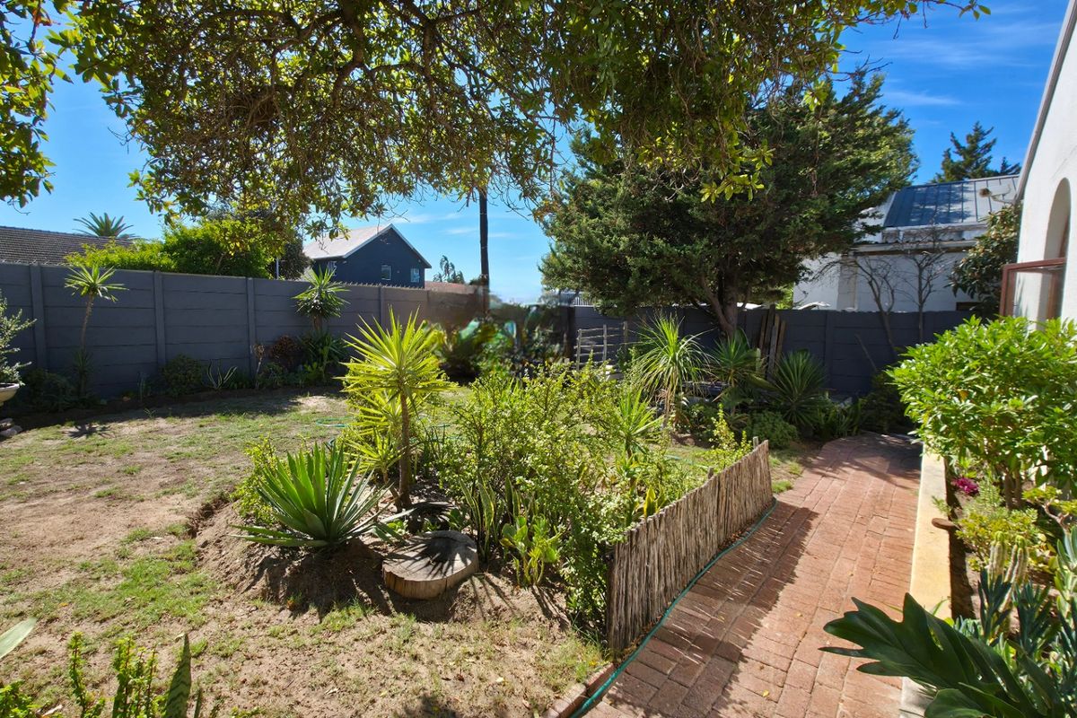 House Rental Monthly In Blouberg - Photo 3