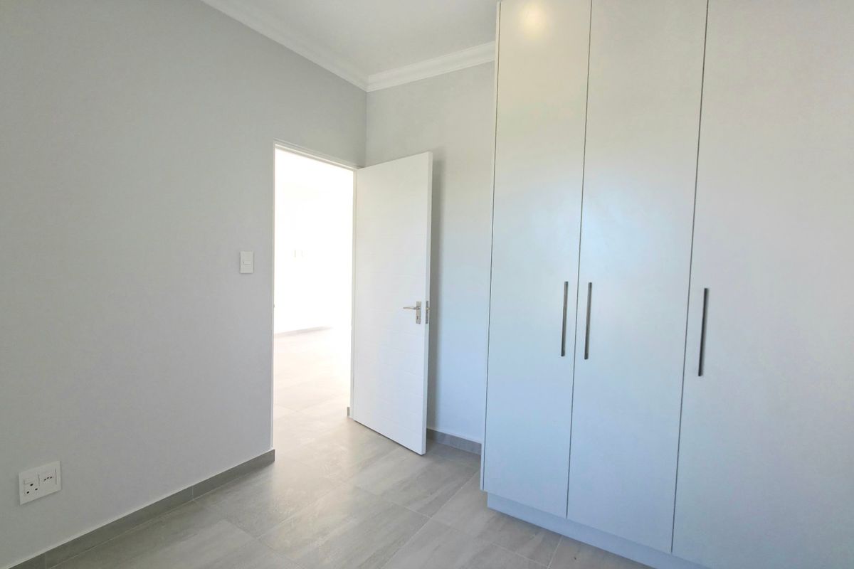 Apartment For Sale In Blouberg - Photo 3