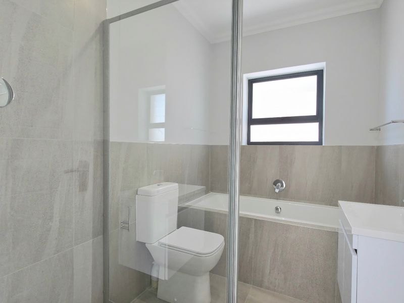 Apartment For Sale In Blouberg - Photo 9