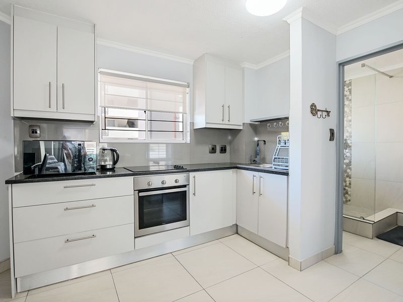 Apartment For Sale In Blouberg - Photo 7