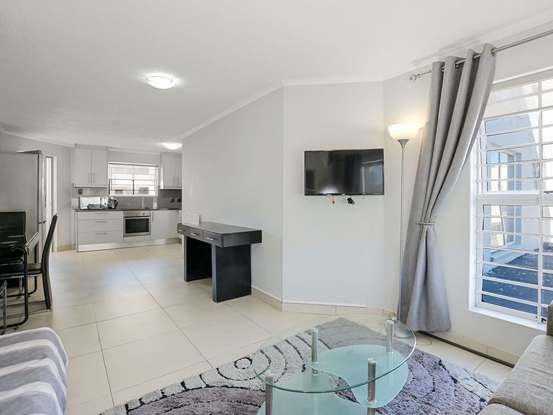 Apartment For Sale In Blouberg - Photo 3