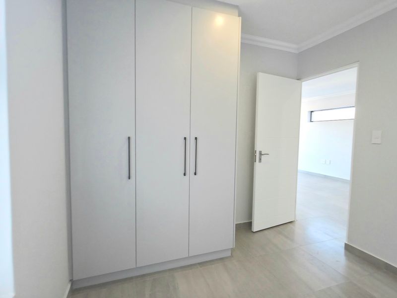 Apartment For Sale In Blouberg - Photo 6