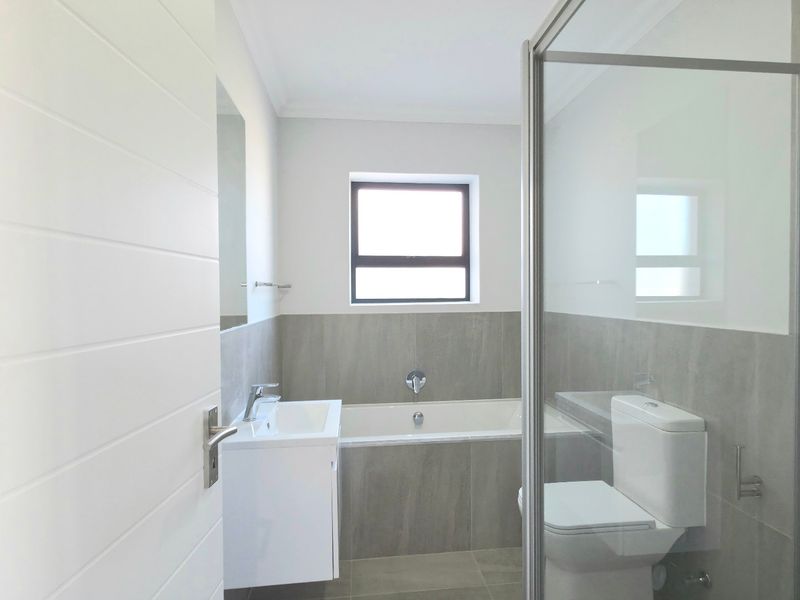 Apartment For Sale In Blouberg - Photo 5