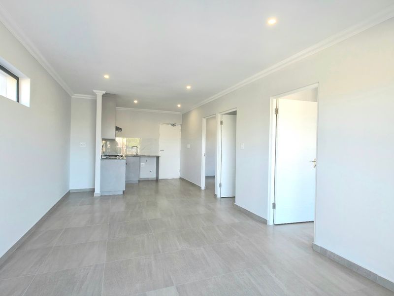 Apartment For Sale In Blouberg - Photo 2