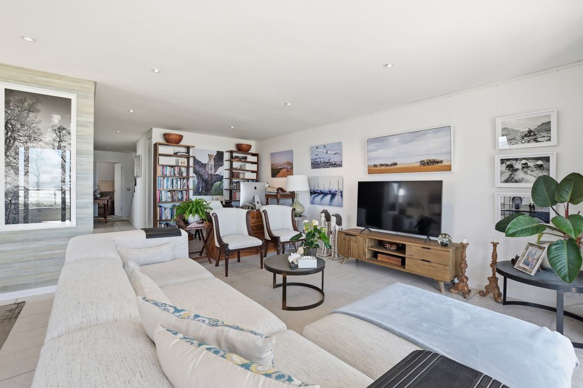 Apartment For Sale In Blouberg - Photo 3