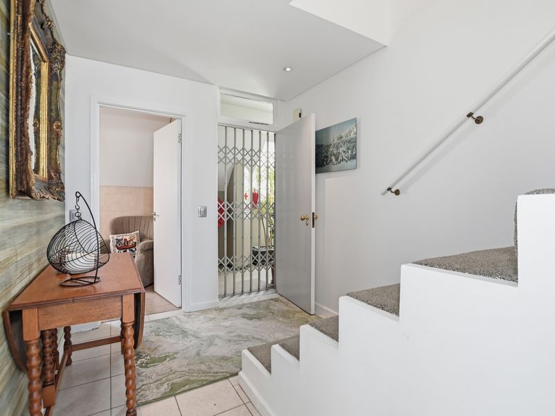 Apartment For Sale In Blouberg - Photo 3