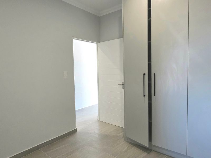Apartment For Sale In Blouberg - Photo 4