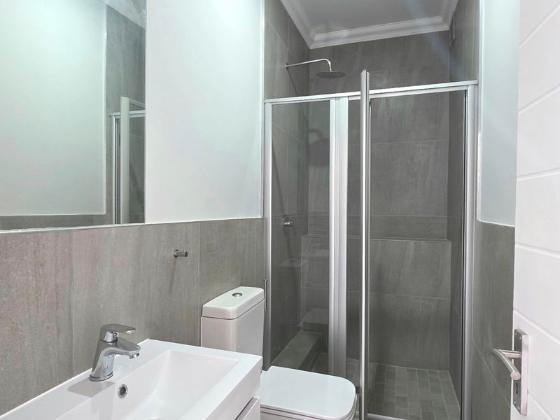 Apartment For Sale In Blouberg - Photo 6