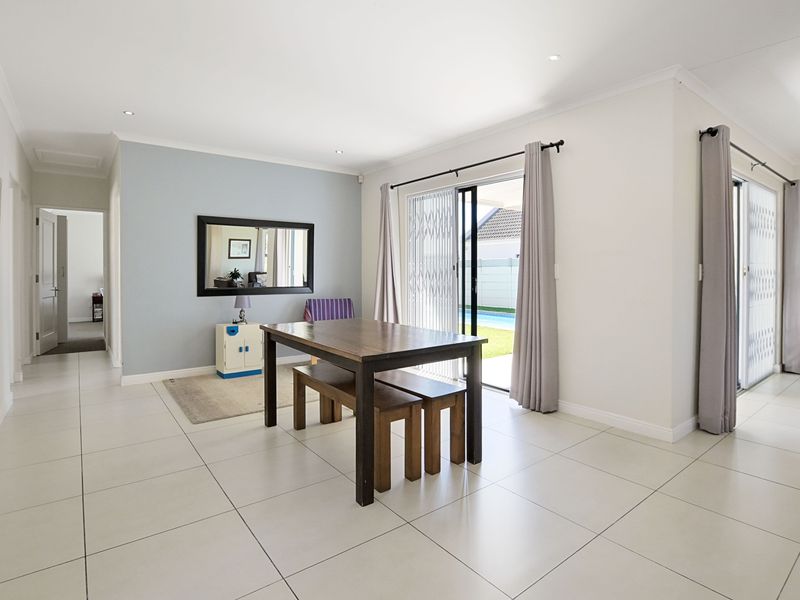 House For Sale In Blouberg - Photo 10