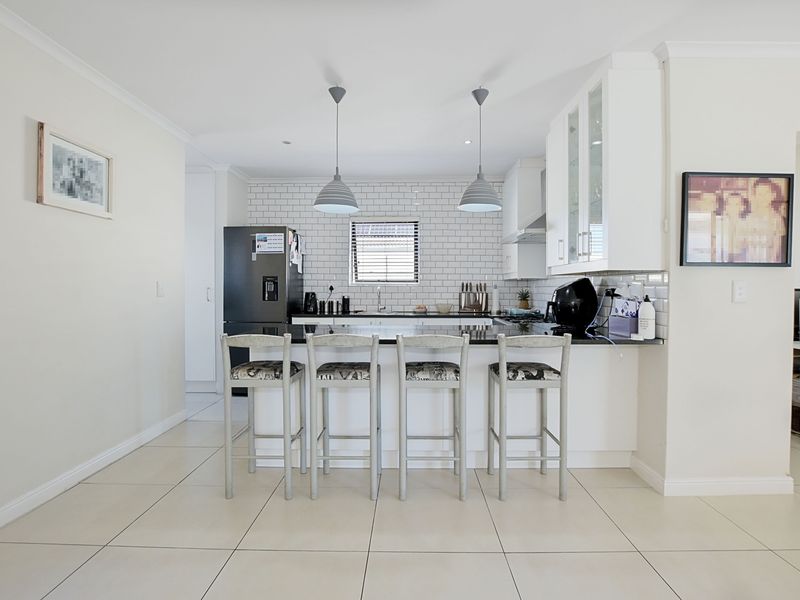 House For Sale In Blouberg - Photo 6