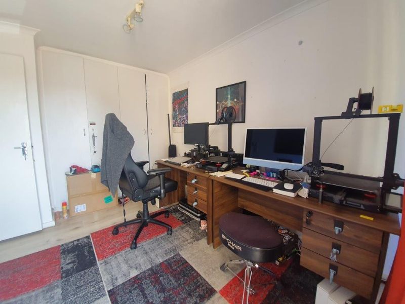 Townhouse Rental Monthly In Blouberg - Photo 7