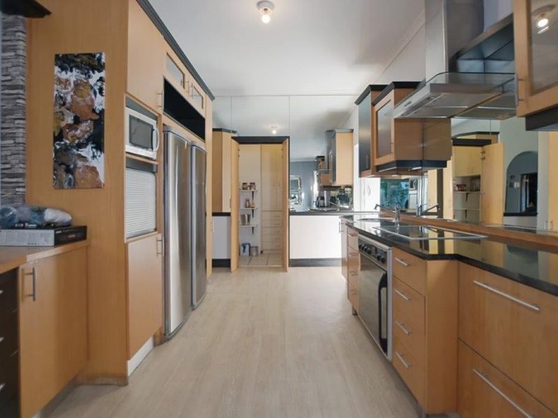 House For Sale In Blouberg - Photo 8