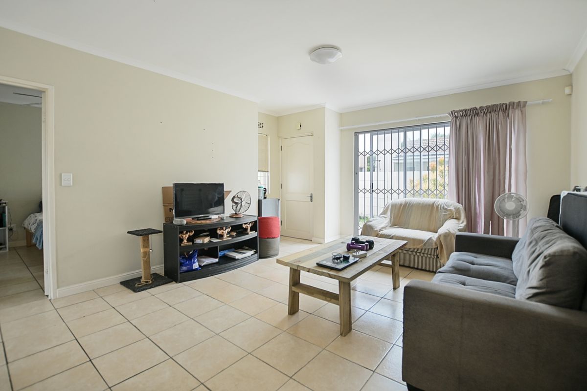 House For Sale In Blouberg - Photo 4