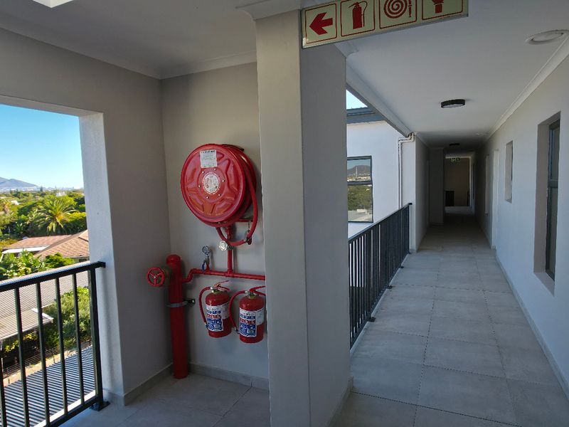 Apartment For Sale In Blouberg - Photo 2