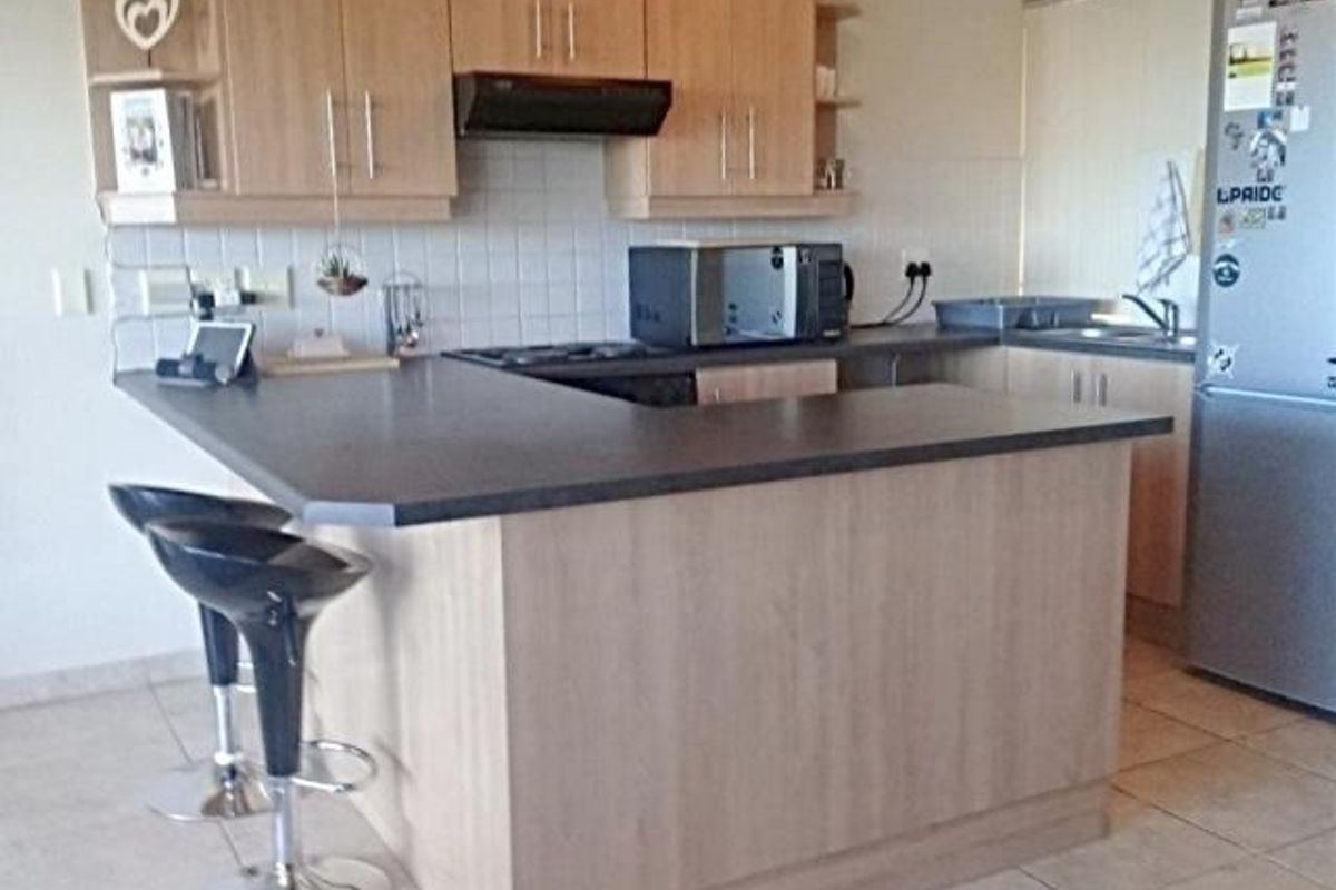 Apartment Rental Monthly In Melkbosstrand - Photo 3