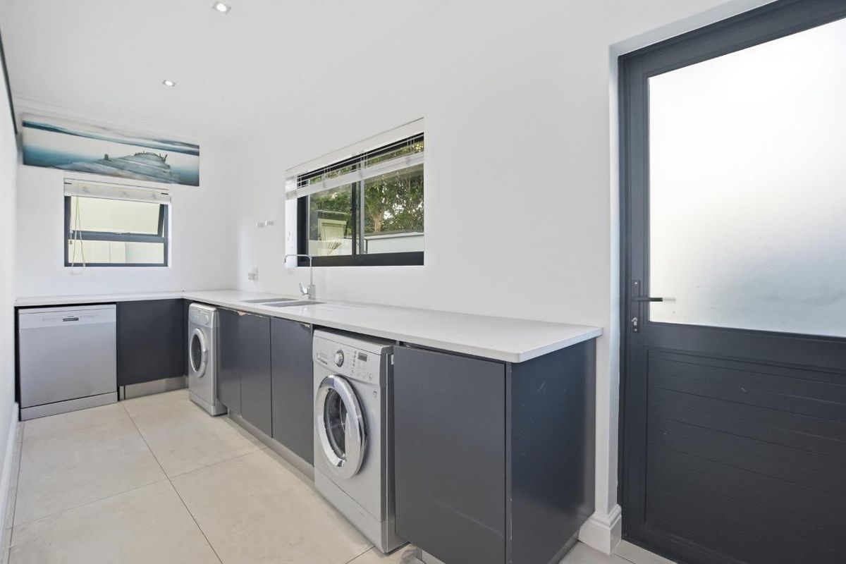 House For Sale In Blouberg - Photo 3