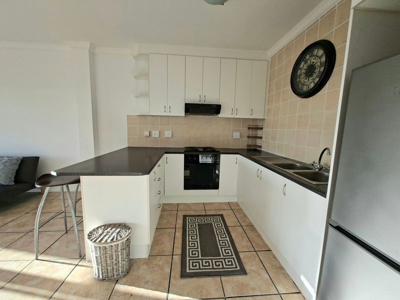 Apartment For Sale In Langebaan - Photo 3