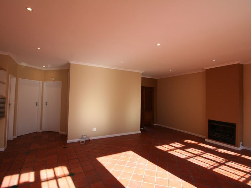 House Rental Monthly In Blouberg - Photo 5