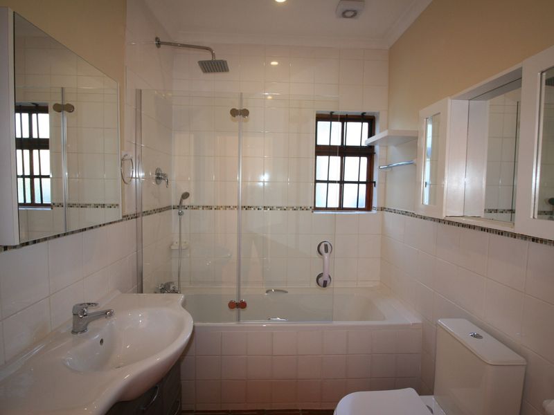 House Rental Monthly In Blouberg - Photo 7