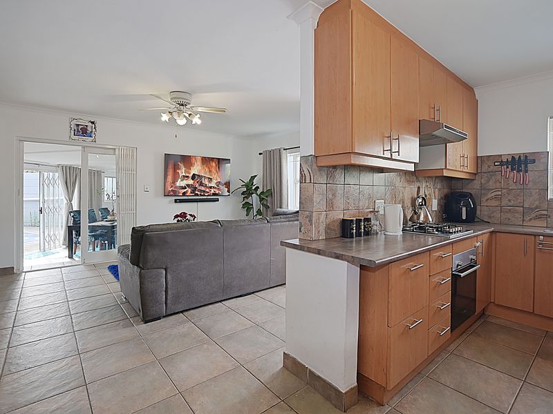 House Sold In Blouberg - Photo 6