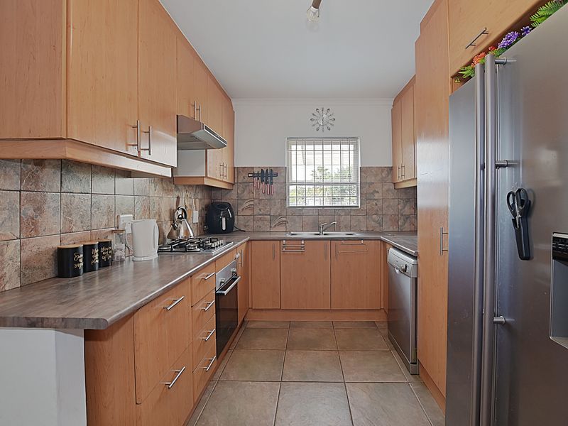 House Sold In Blouberg - Photo 5