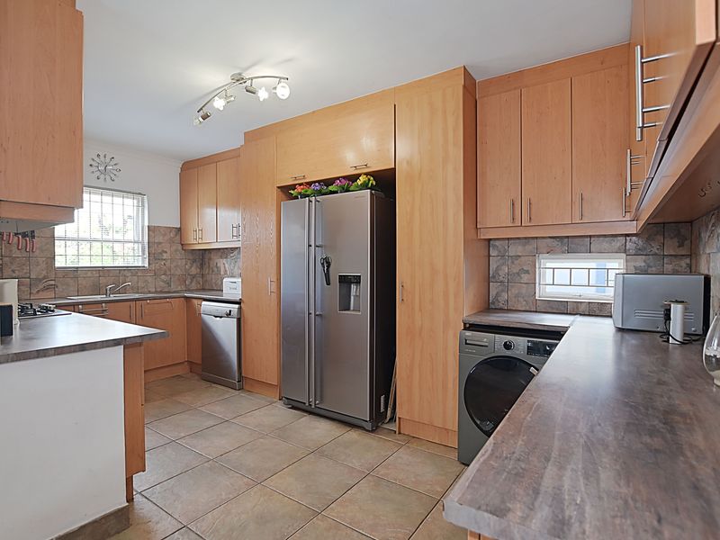 House Sold In Blouberg - Photo 4