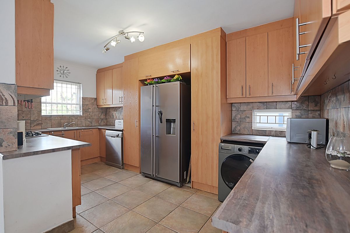 House Sold In Blouberg - Photo 4