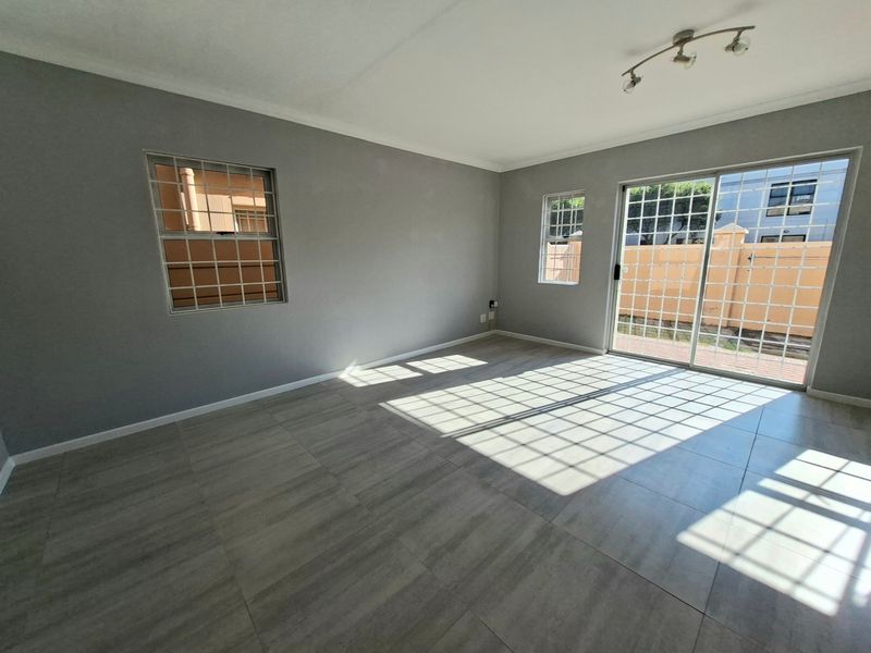 House For Sale In Blouberg - Photo 9