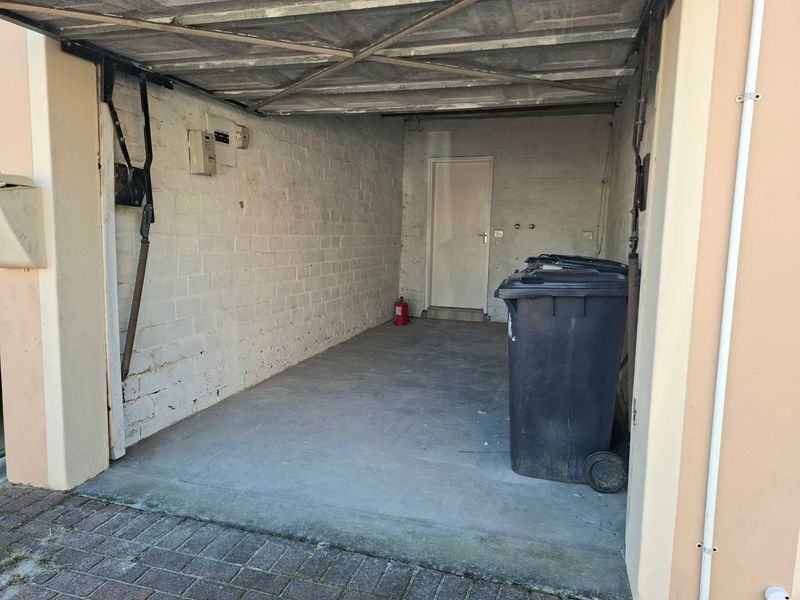 House For Sale In Blouberg - Photo 4