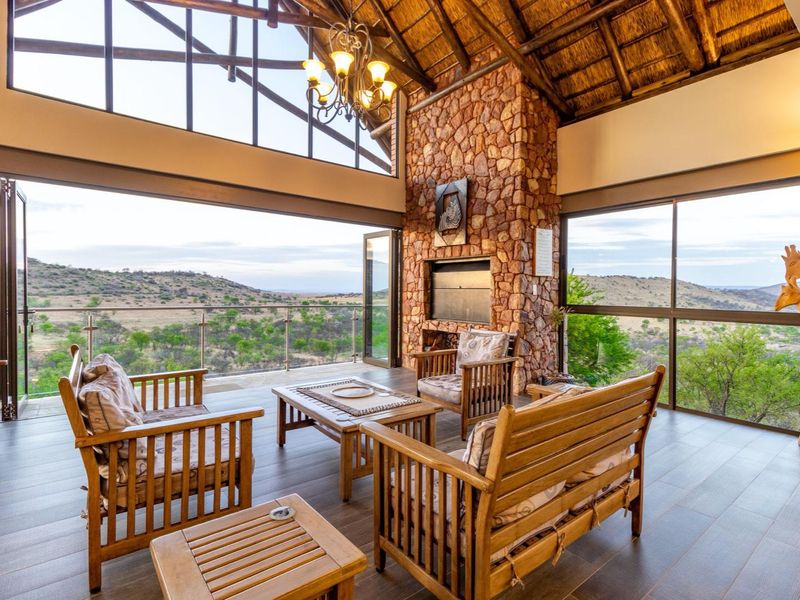 Exclusive 3-Bedroom with guest Cottage on a Game Farm Estate between  Heidelberg & Vereeniging - Photo 7