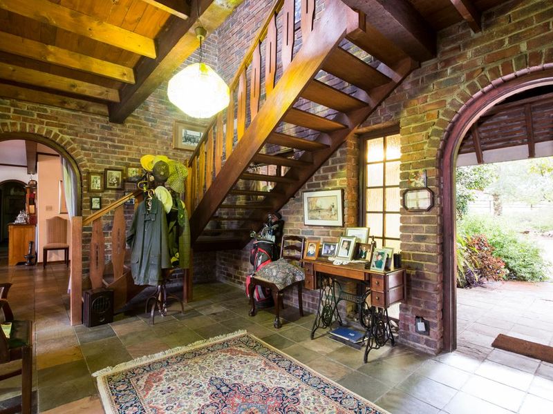 LOVELY 2 HECTARE RESIDENTIAL PROPERTY in KYALAMI - Photo 6