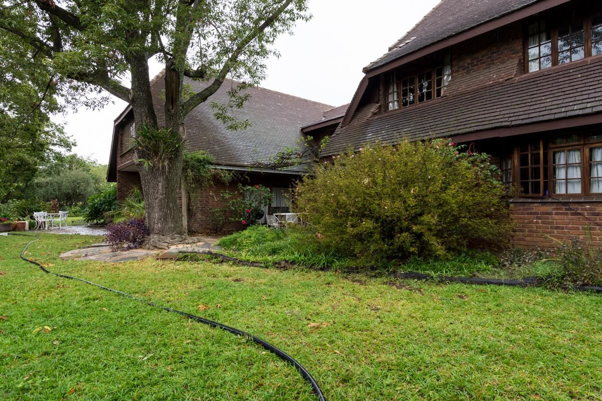 LOVELY 2 HECTARE RESIDENTIAL PROPERTY in KYALAMI - Photo 5