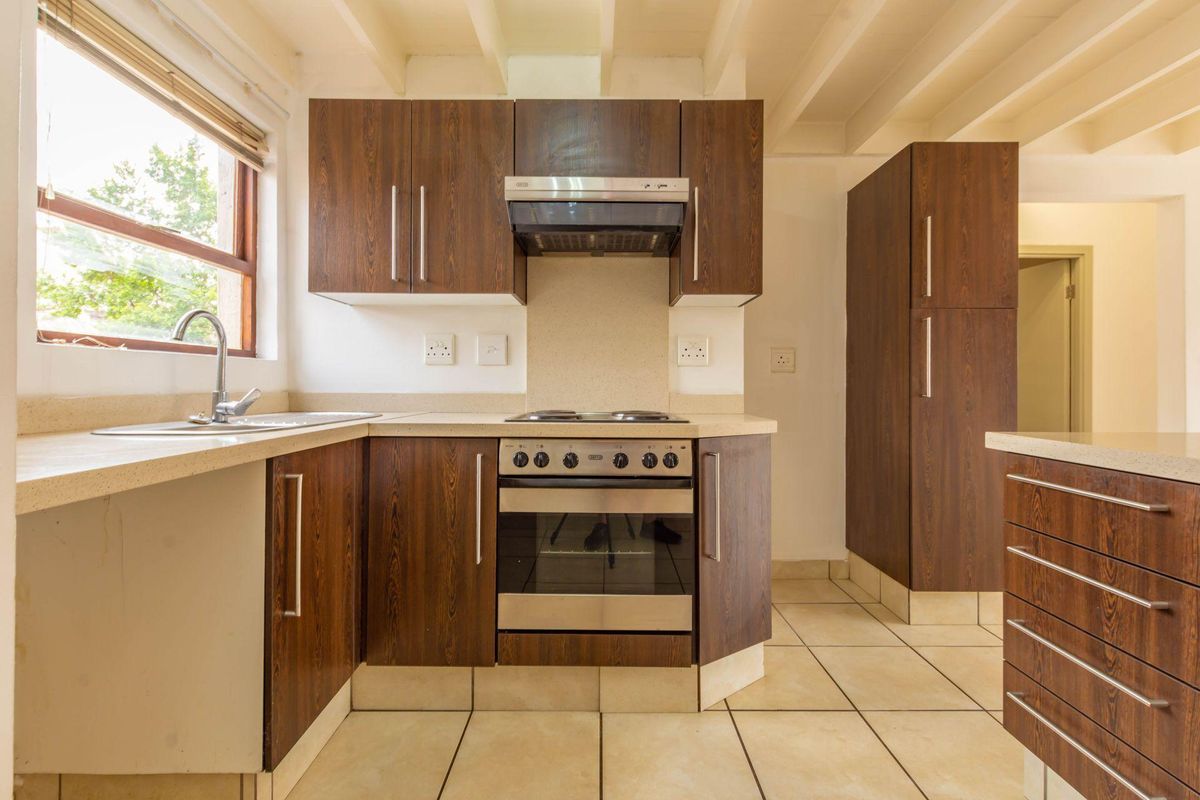 Apartment For Sale in Witkoppen, Sandton, Gauteng - Photo 3