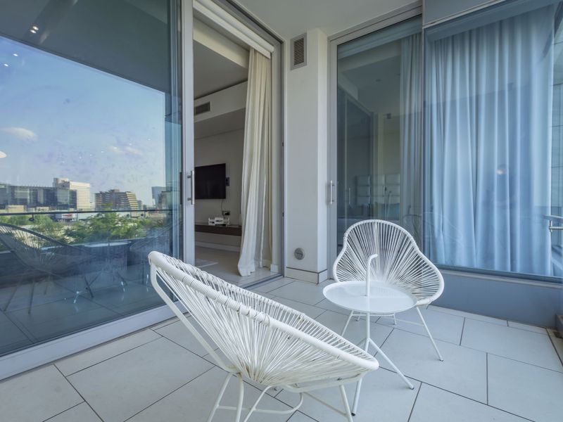 Apartment For Sale in Sandhurst, Sandton, Gauteng - Photo 7