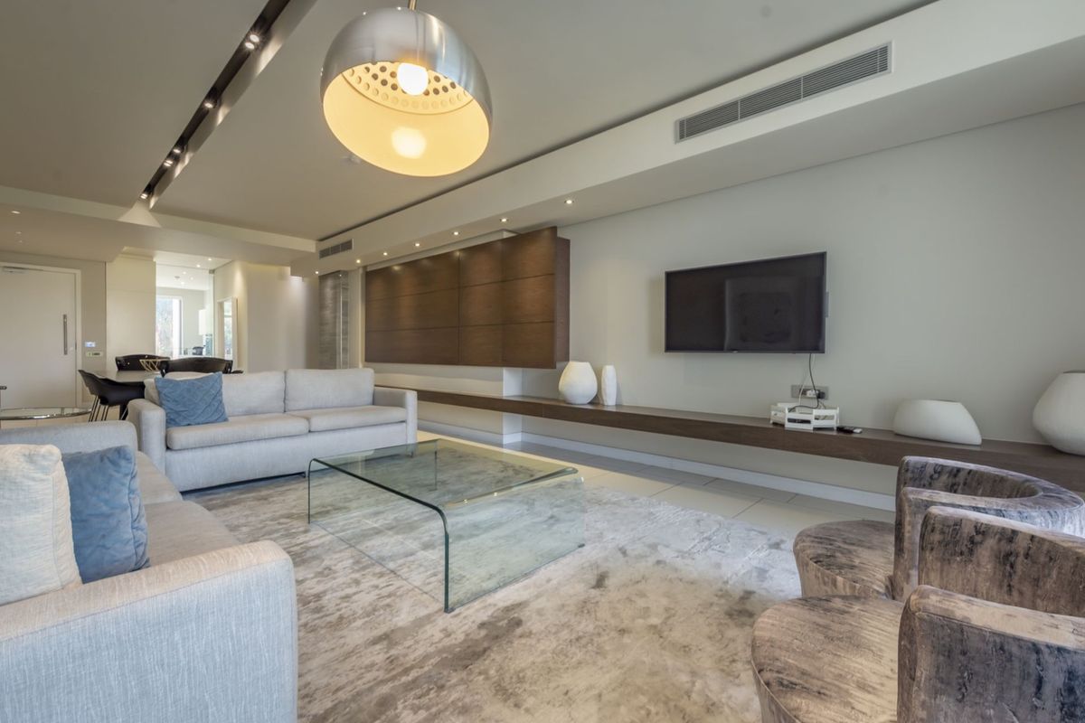 Apartment For Sale in Sandhurst, Sandton, Gauteng - Photo 4