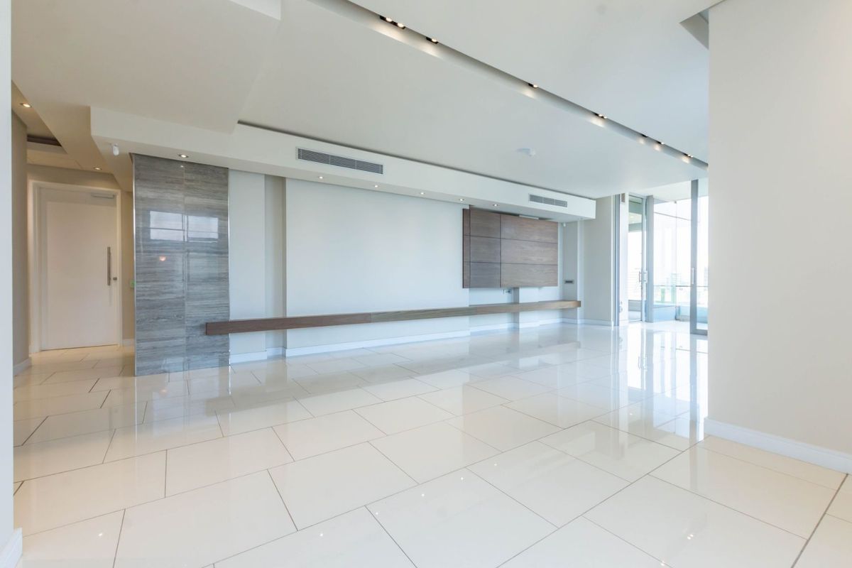 Apartment For Sale in Sandhurst, Sandton, Gauteng - Photo 4