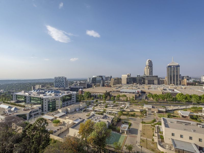 Apartment For Sale in Sandhurst, Sandton, Gauteng - Photo 6