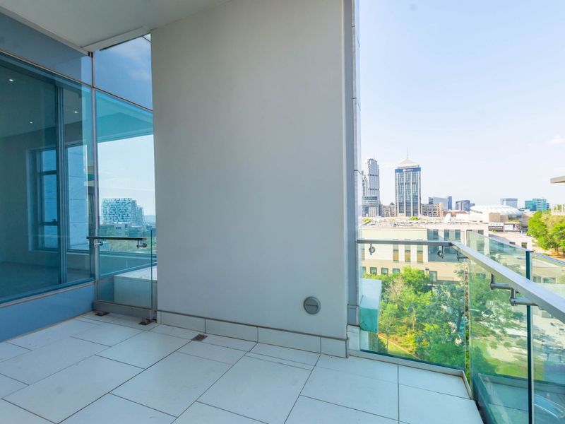 Apartment For Sale in Sandhurst, Sandton, Gauteng - Photo 5