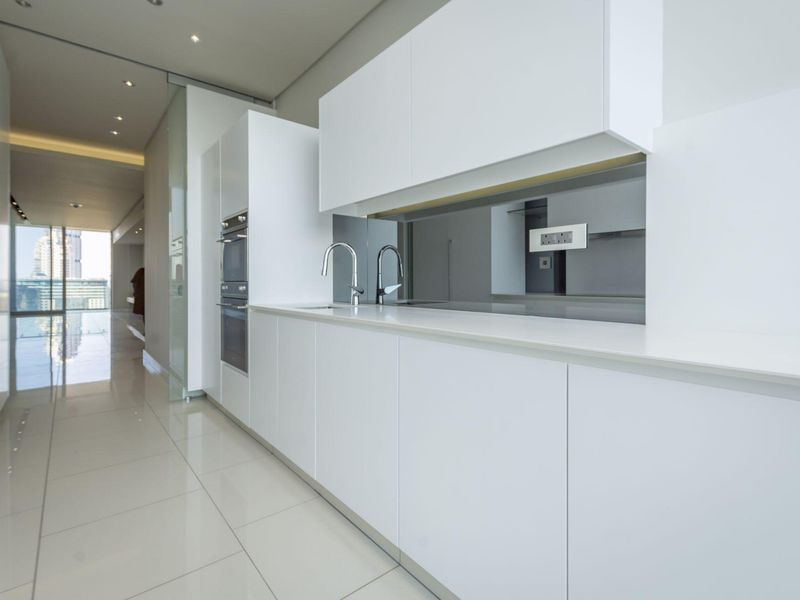 Apartment For Sale in Sandhurst, Sandton, Gauteng - Photo 8