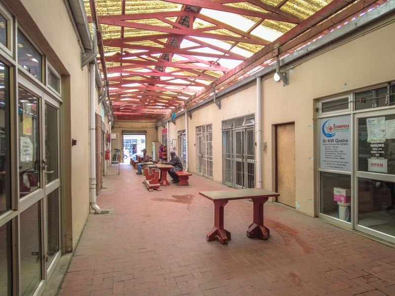 Retail For Sale in East London Central, East London, Eastern Cape - Photo 5