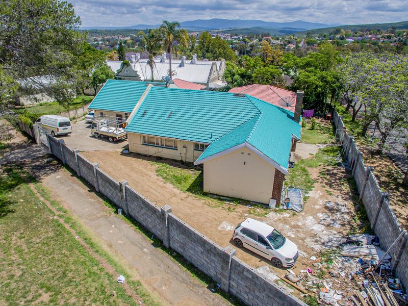 House For Sale in Fort Hill, King Williams Town, Eastern Cape - Photo 1