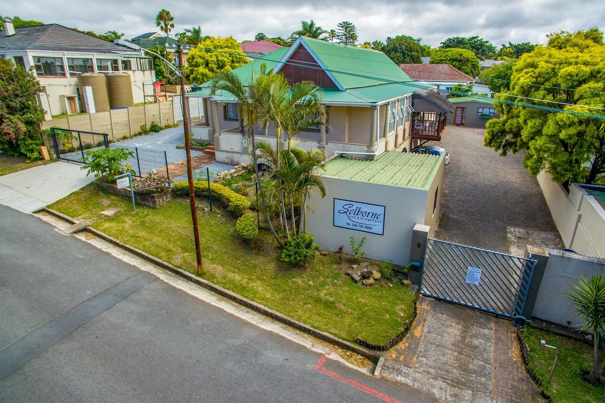 House For Sale in Selborne, East London, Eastern Cape - Photo 2