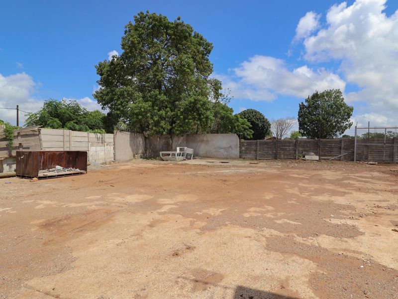 Warehouse For Sale in Eureka, East London, Eastern Cape - Photo 6