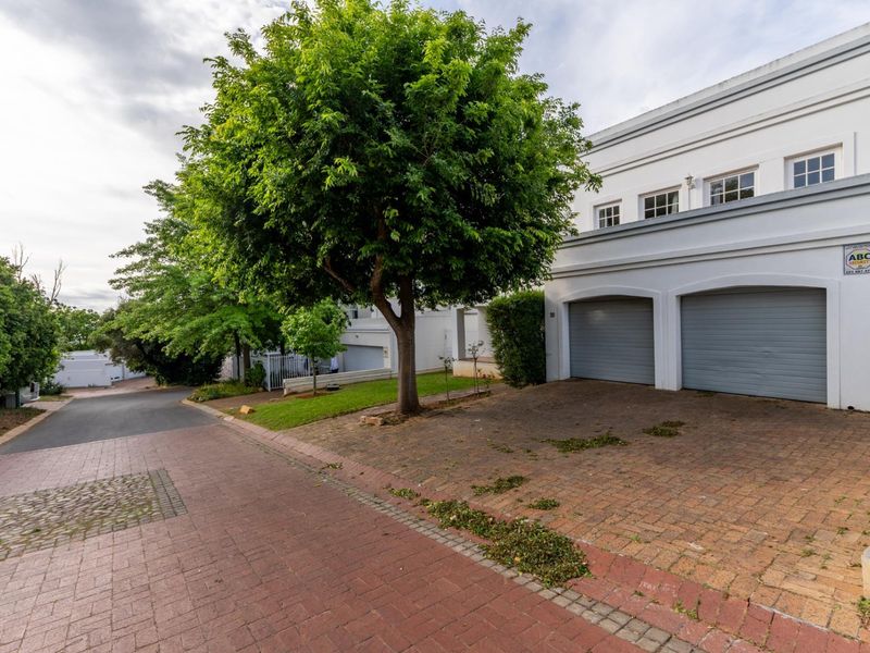 Short-Term Rental | 27 November 2026 - 8 January 2027 - Photo 4