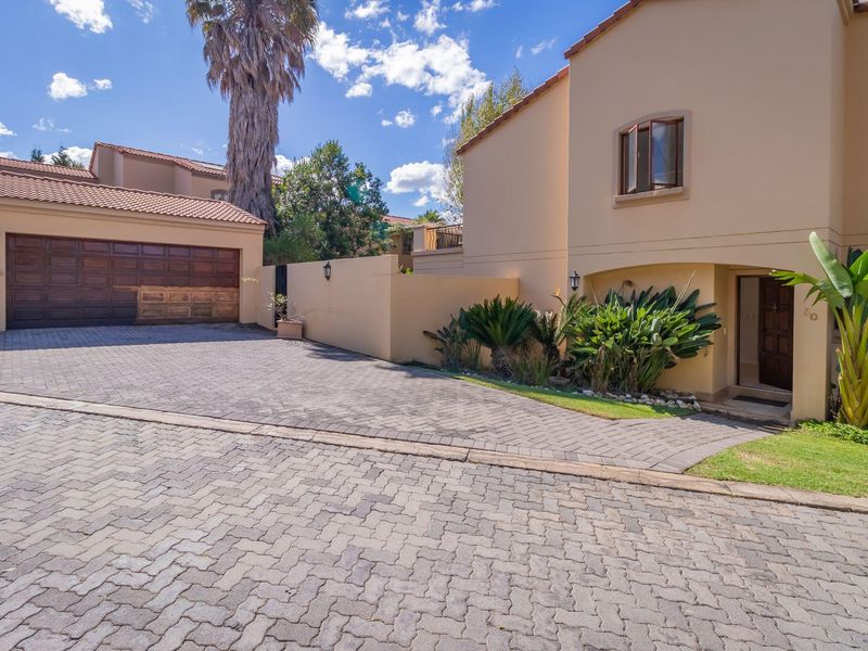 Stunning Three Bedroom Home in sought after Estate - Photo 4